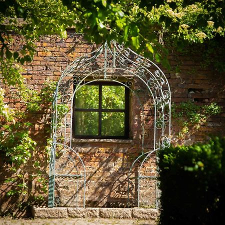 Victorian Copper Cottage แลงคาสเตอร์ ภายนอก รูปภาพ